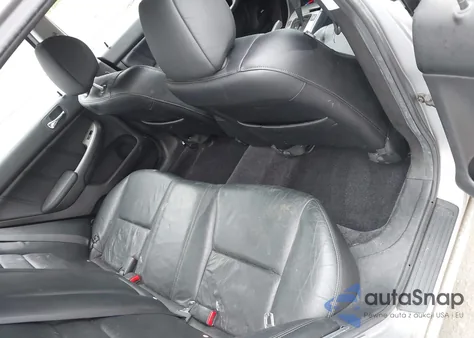 2005 Honda Accord 3.0 Ex z USA, uszkodzony, nr VIN 1HGCM66505A004009